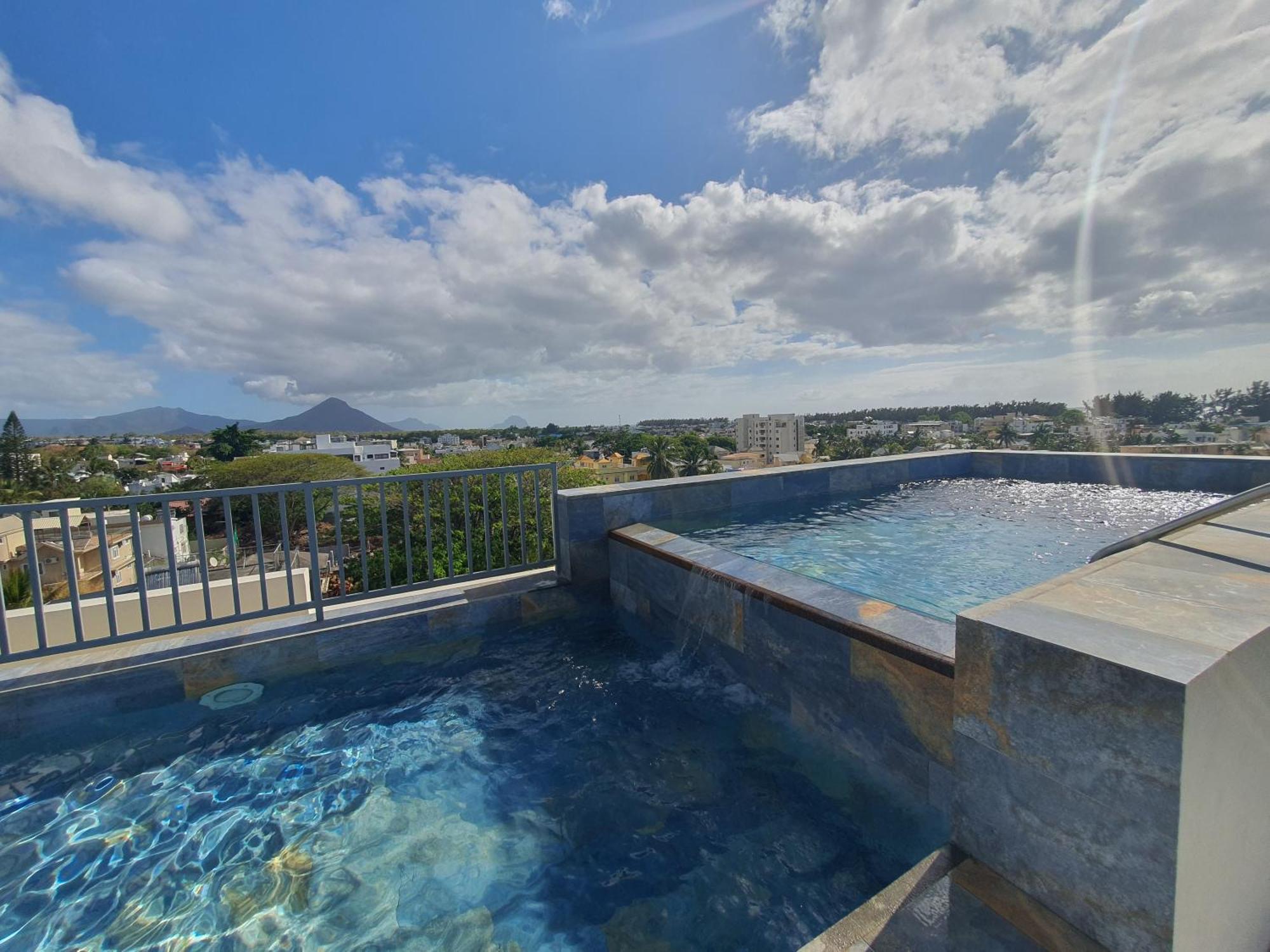 Luxury Retreat At Aqua Breeze Apartment, Flic-en-Flacq Exterior foto
